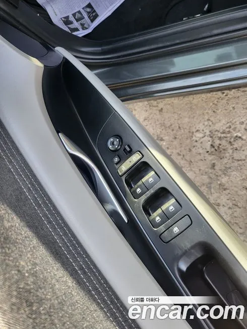 Hyundai AVANTE — фото 2