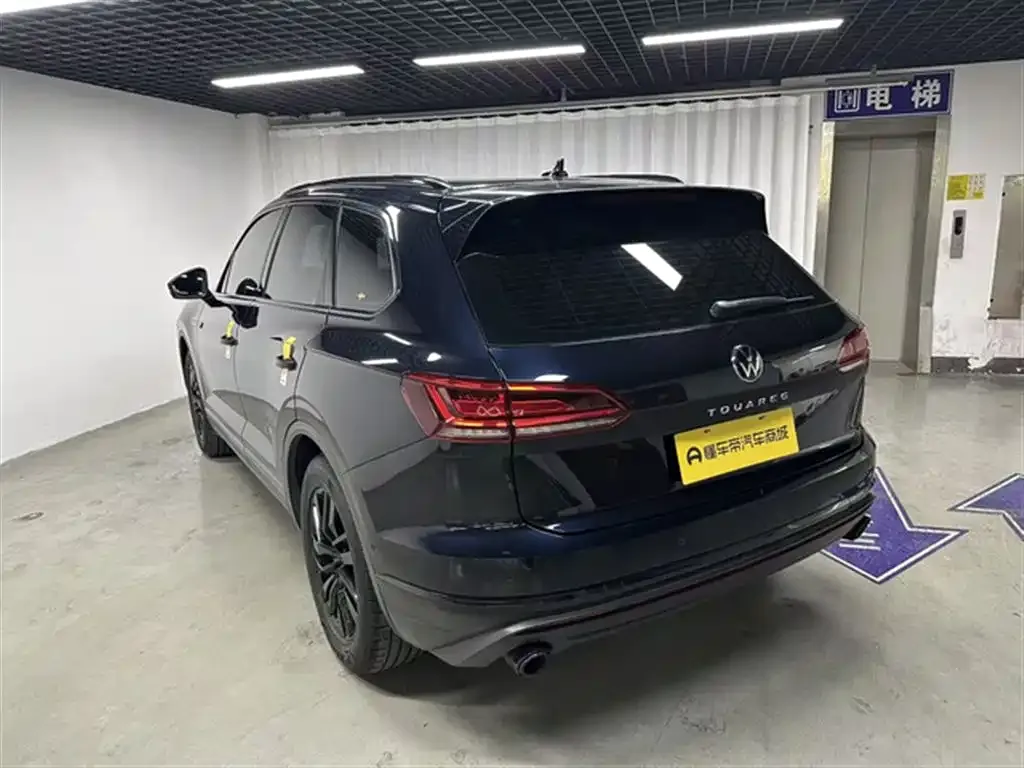 Volkswagen Touareg 2021 из CN, фото 2