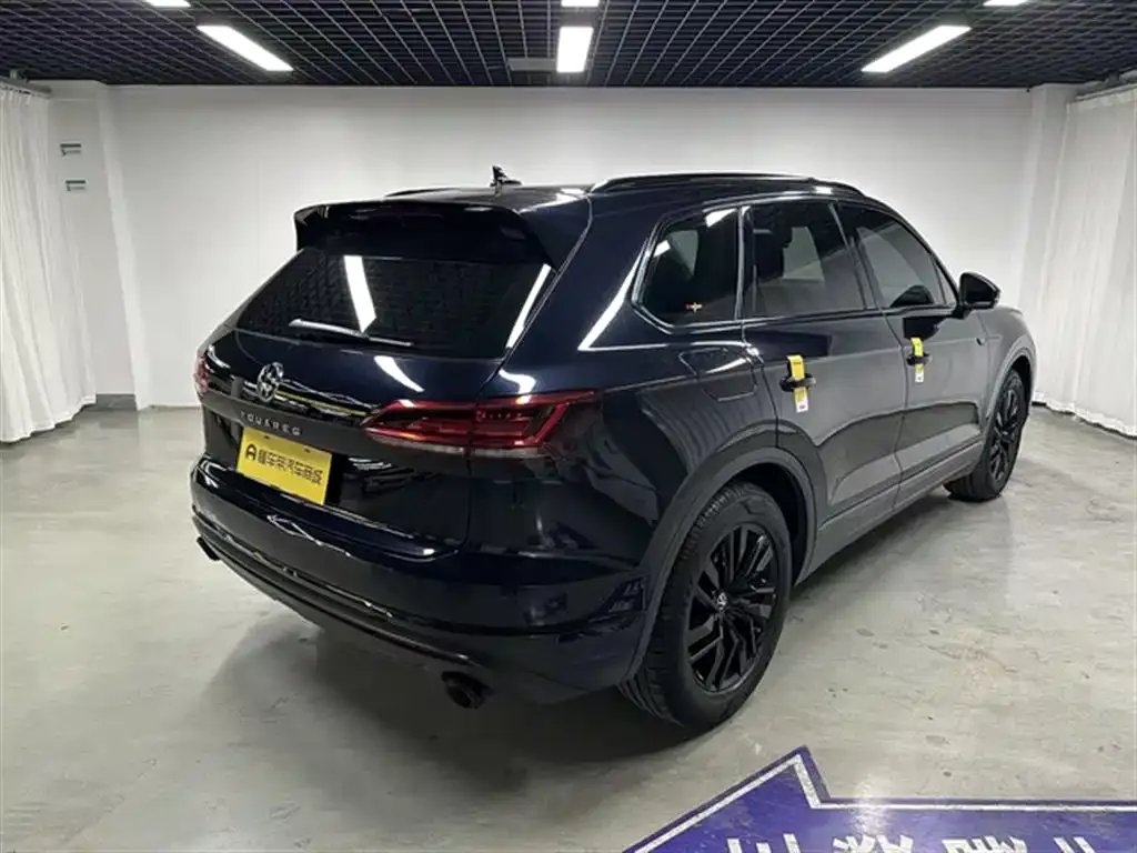 Volkswagen Touareg 2021 из CN, фото 8