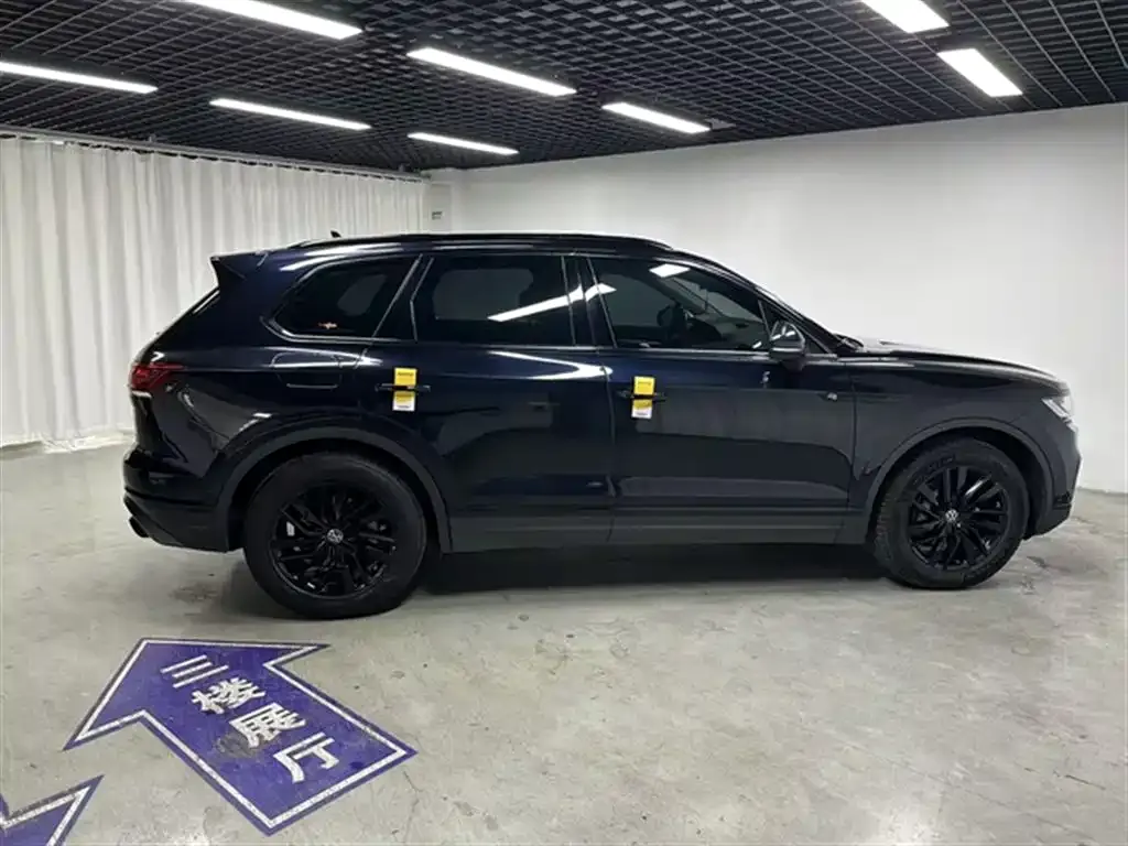 Volkswagen Touareg 2021 из CN, фото 9