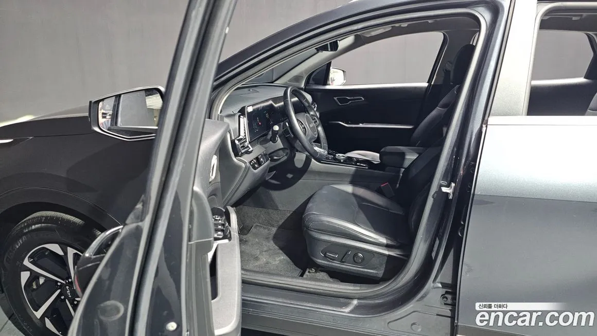 Kia Sportage — фото 10