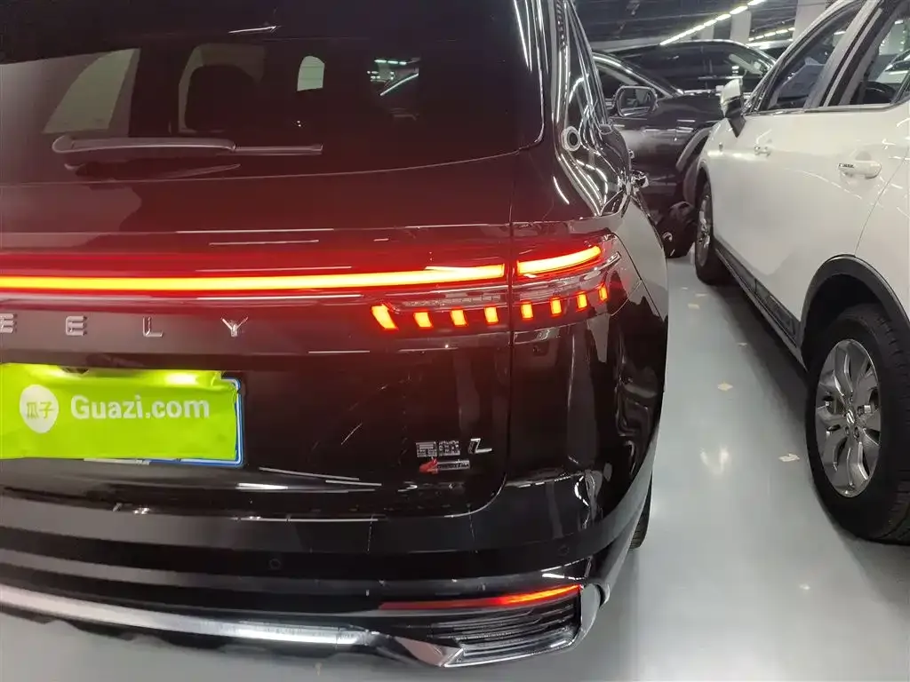 Geely Xingyue L — фото 4
