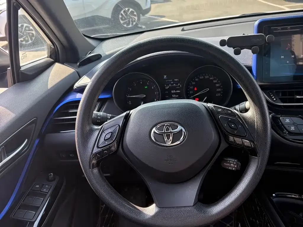 Toyota C-HR 2021 из CN, фото 8
