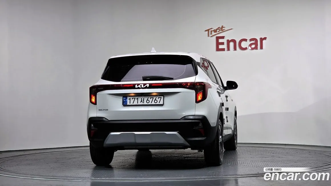 Kia Seltos 2024 из KR, фото 2