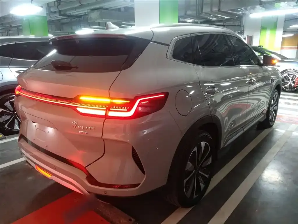 BYD PLUS New Energy — фото 10