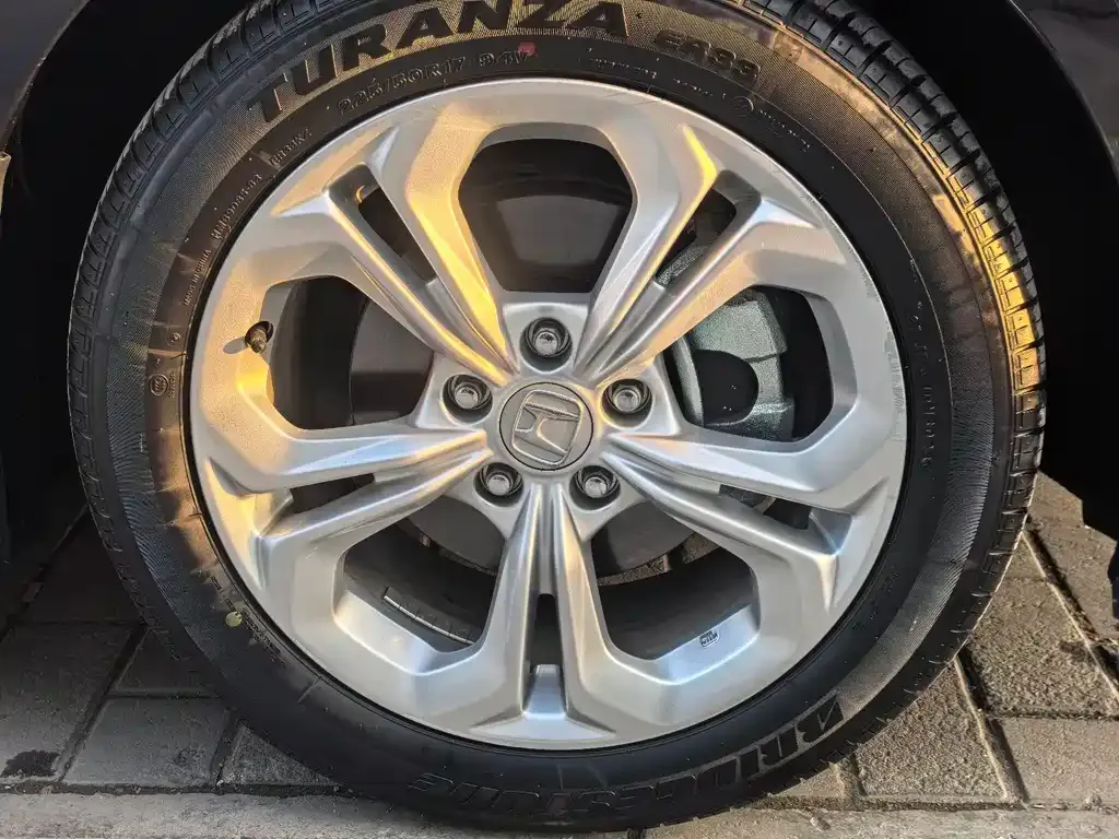 Honda Accord — фото 4