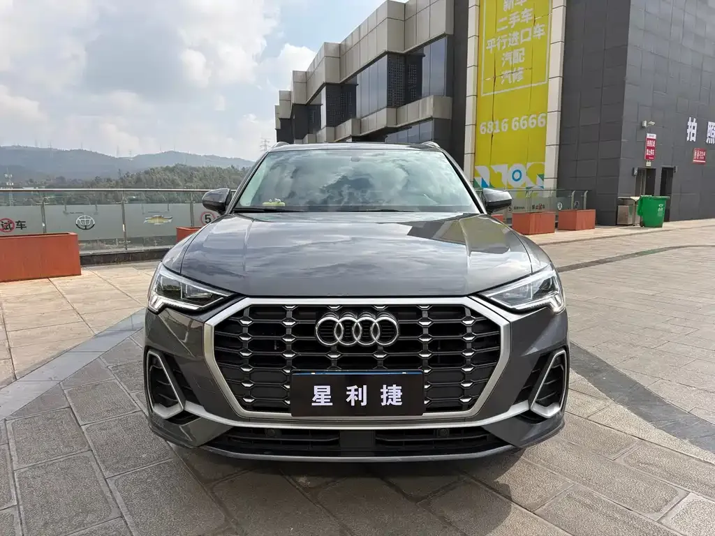 Audi Q3 2022 из CN, фото 4