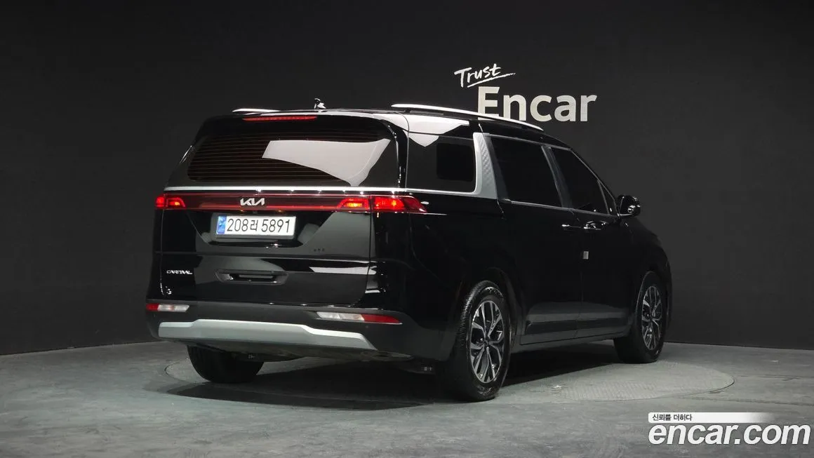 Kia Carnival 2023 из KR, фото 2