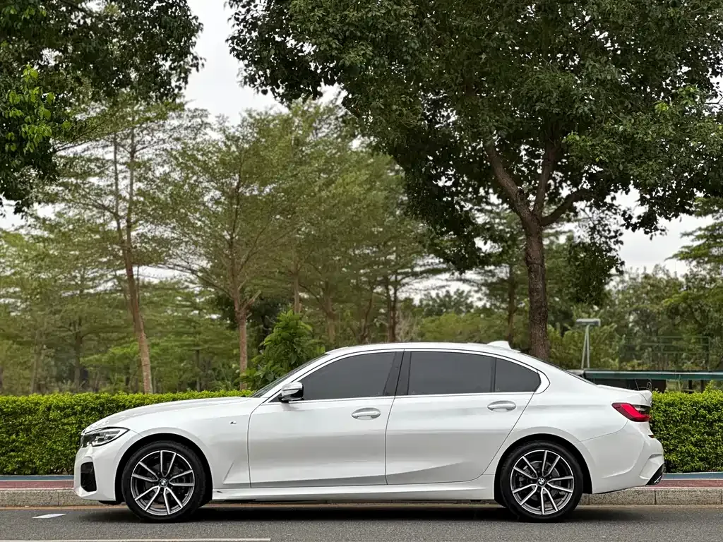 BMW 3 Series — фото 10