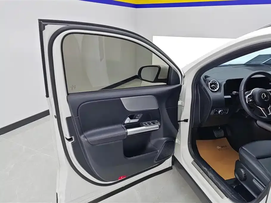 Mercedes-Benz GLA 2022 из CN, фото 3