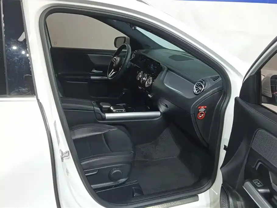 Mercedes-Benz GLA 2022 из CN, фото 2