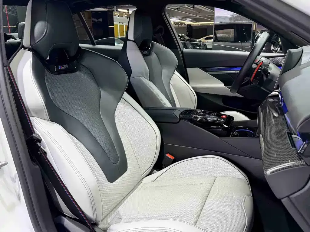 BMW M5 New Energy 2025 из CN, фото 8