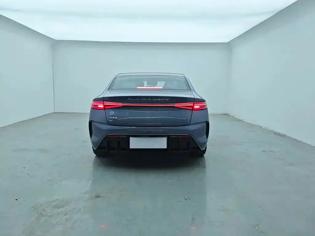 BYD Seal — фото 7