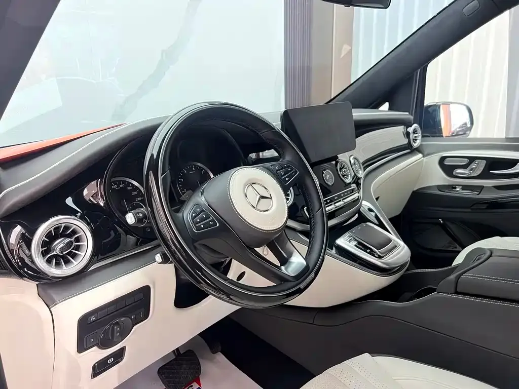 Mercedes-Benz Vito 2024 из CN, фото 4