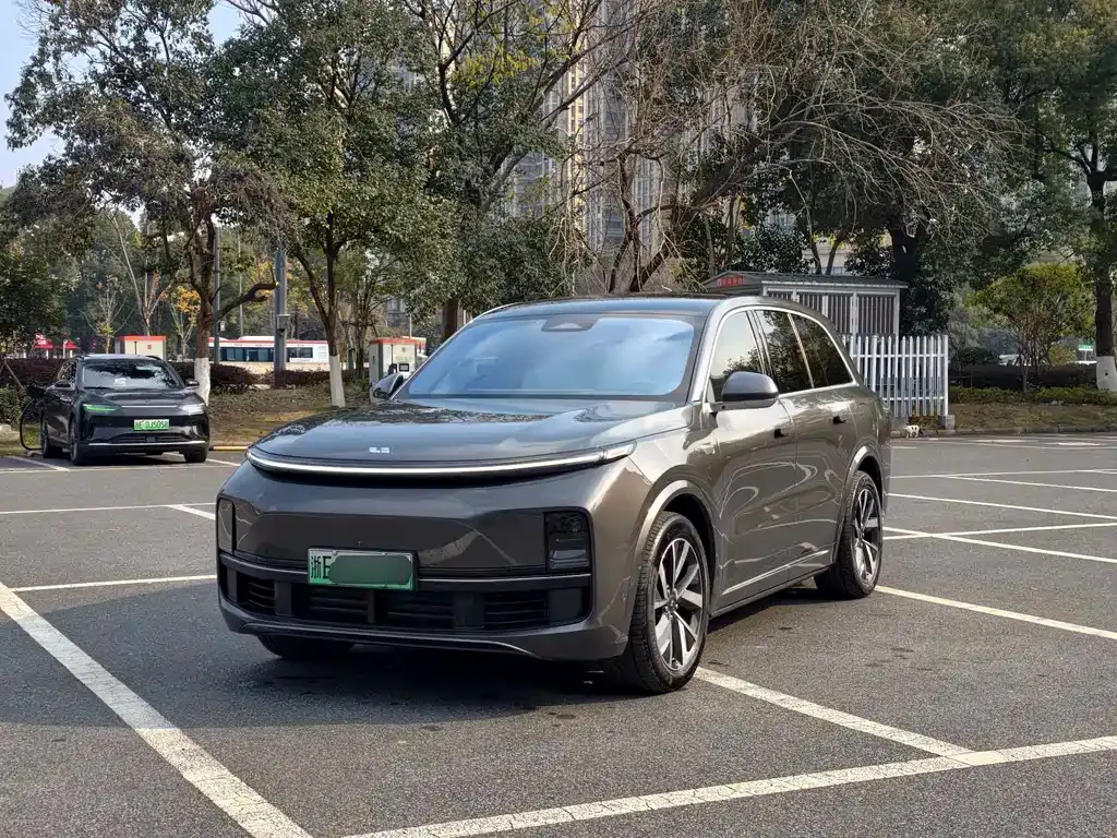 Li Auto L8 2023 из CN, фото 1