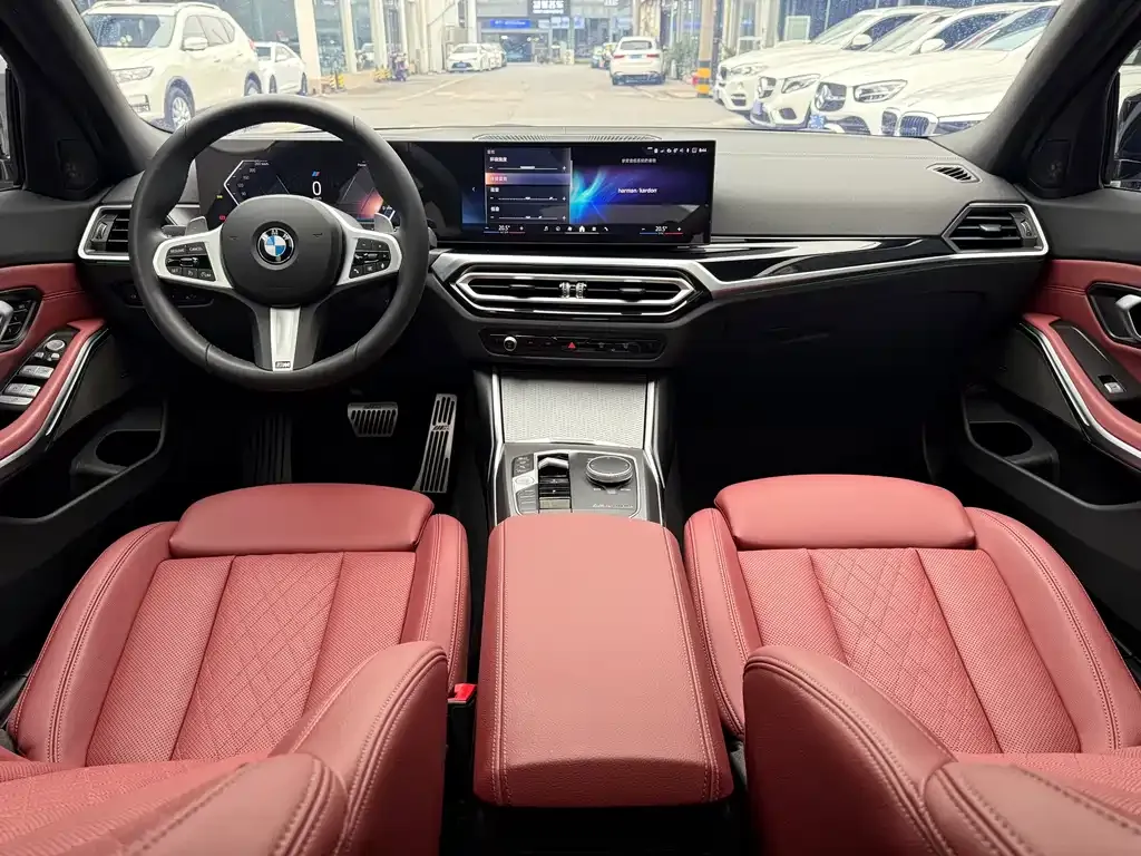 BMW 3 Series 2024 из CN, фото 6