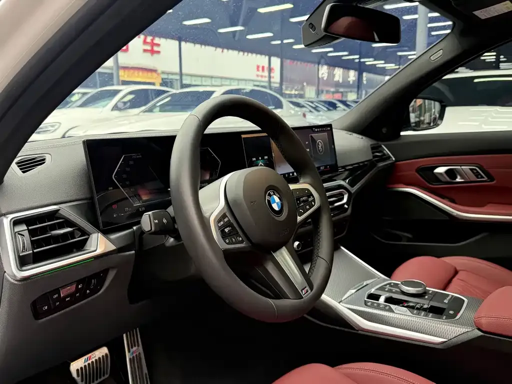 BMW 3 Series 2024 из CN, фото 7