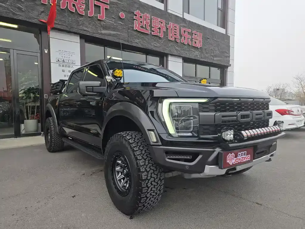 Ford F-150 Raptor 2023 из CN, фото 4