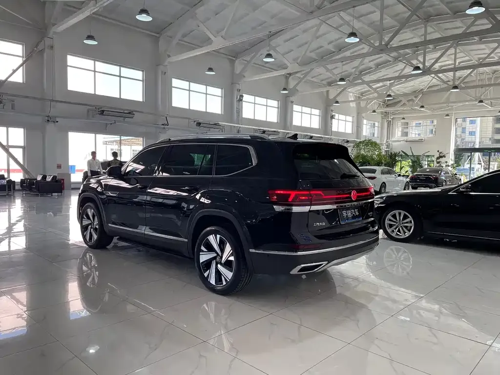 Volkswagen Teramont 2024 из CN, фото 2