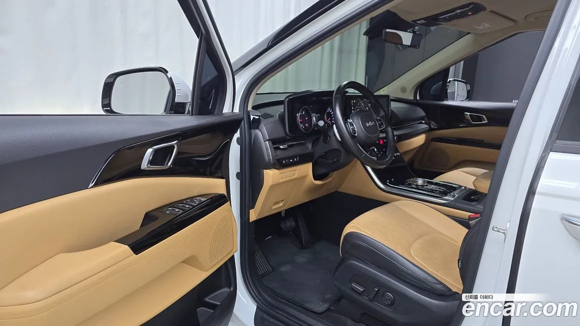 Kia Carnival 2023 из KR, фото 4
