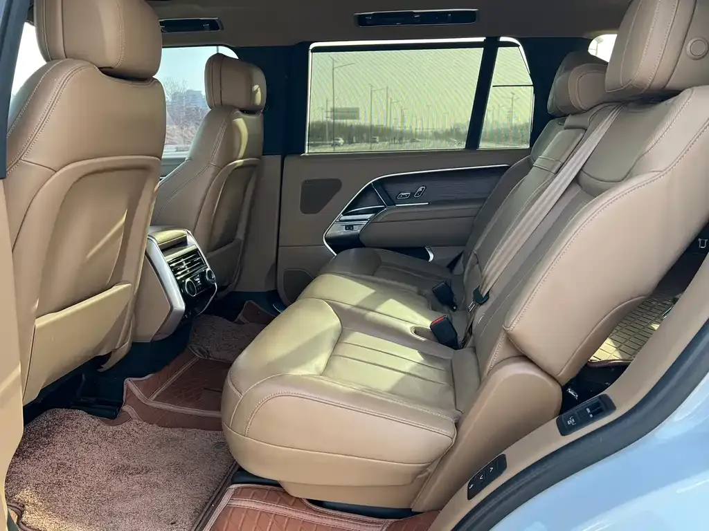 Land Rover Range Rover 2024 из CN, фото 6