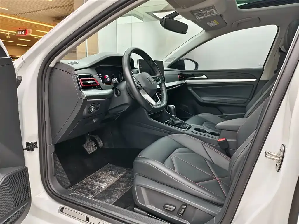 Volkswagen Lavida 2023 из CN, фото 7