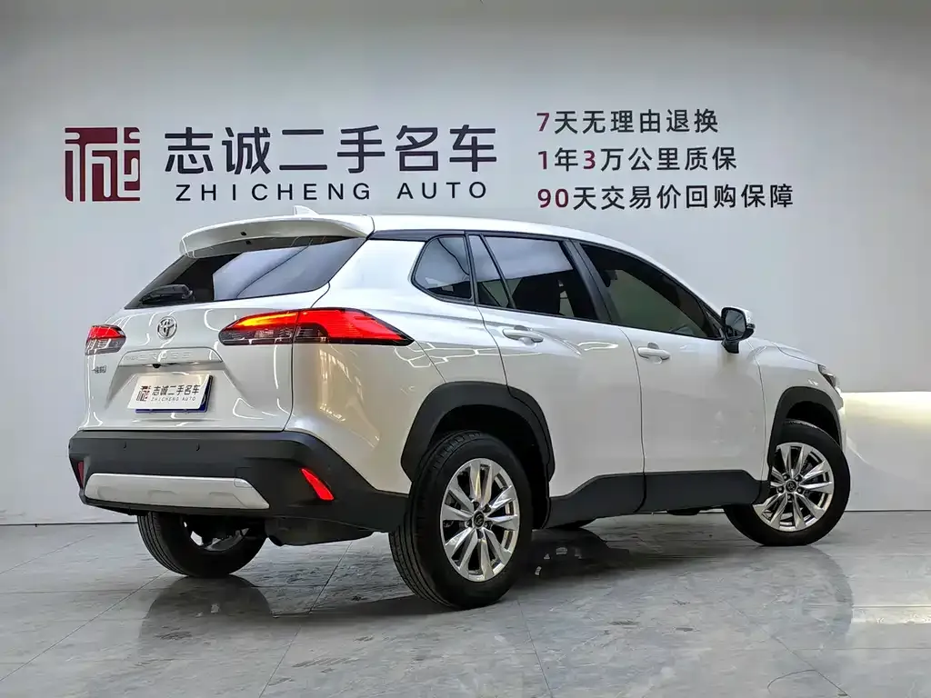Toyota Corolla Cross 2022 из CN, фото 4