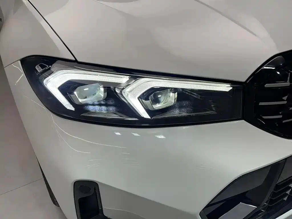BMW 3 Series 2024 из CN, фото 7