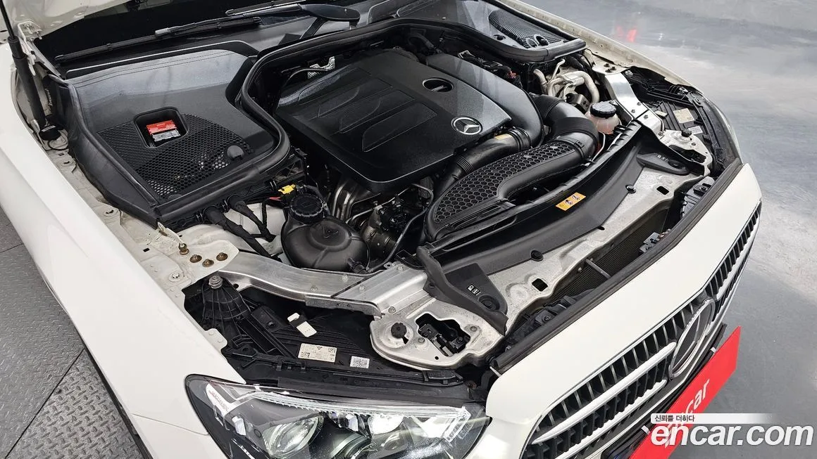 Mercedes-Benz E-Class 2022 из KR, фото 8