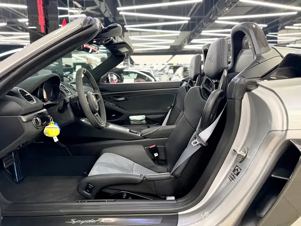 Porsche 718 2024 из CN, фото 4