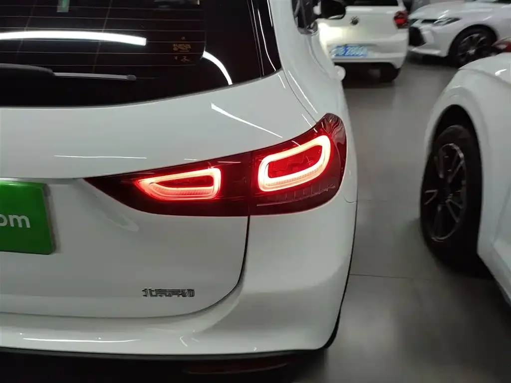 Mercedes-Benz GLA 2023 из CN, фото 2