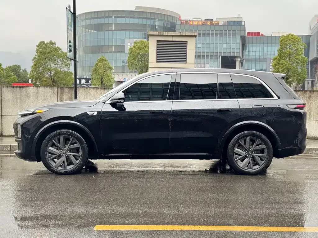 Li Auto L8 2024 из CN, фото 9