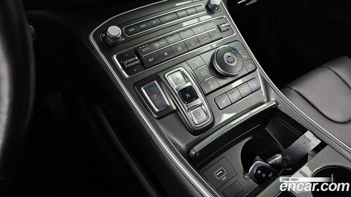 Hyundai Santafe — фото 9