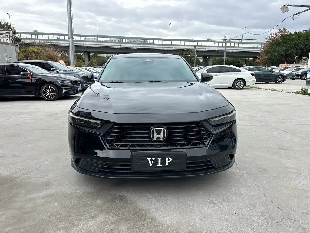 Honda Accord 2023 из CN, фото 2