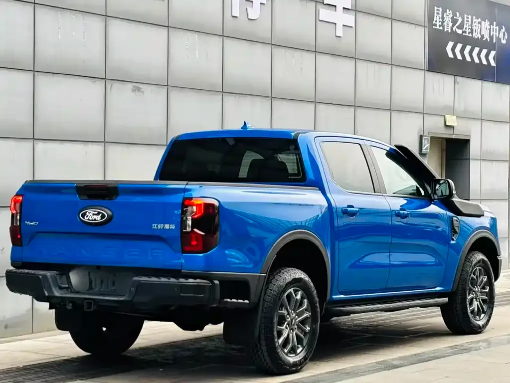 Ford Ranger — фото 8