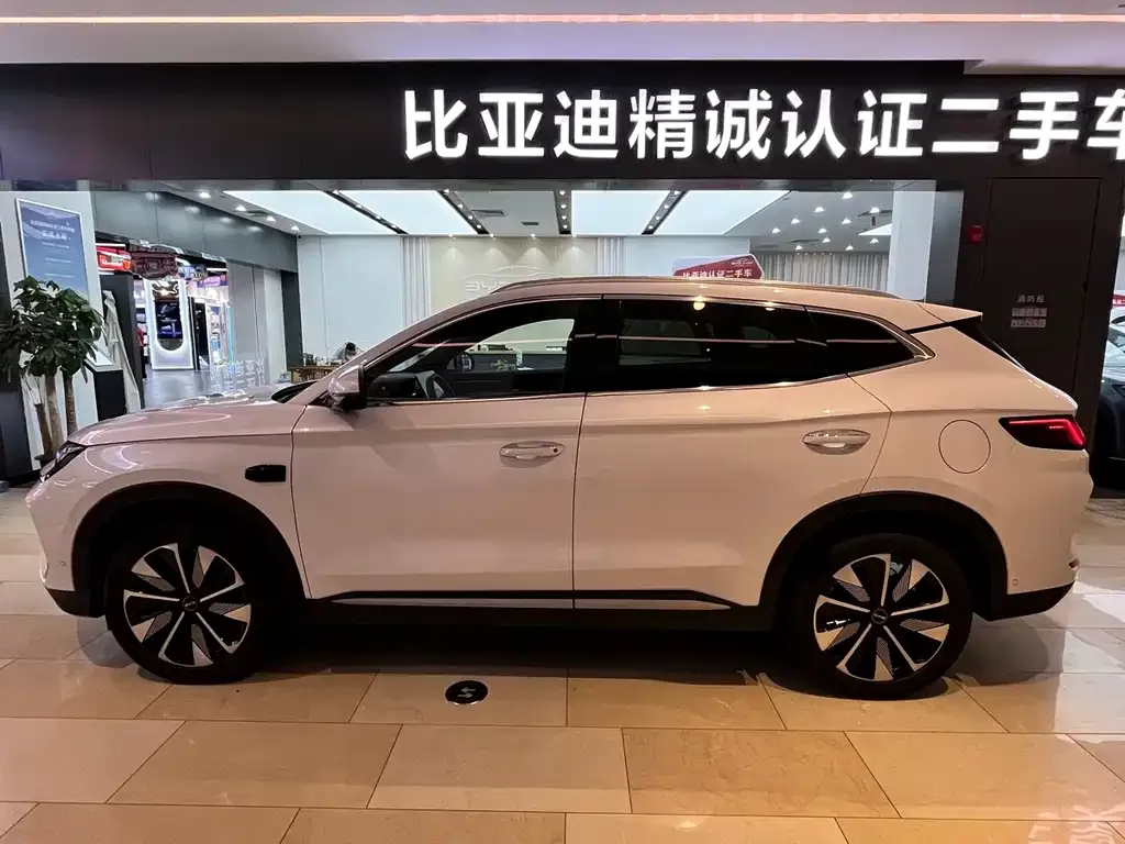 BYD PLUS New Energy — фото 5