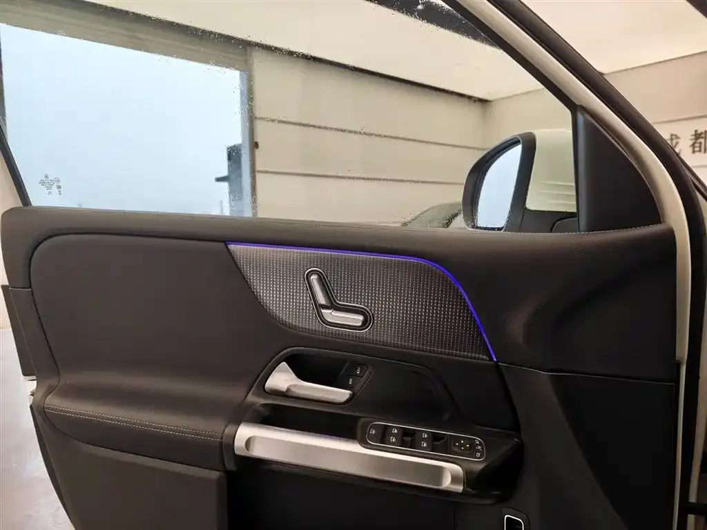 Mercedes-Benz GLB 2023 из CN, фото 6