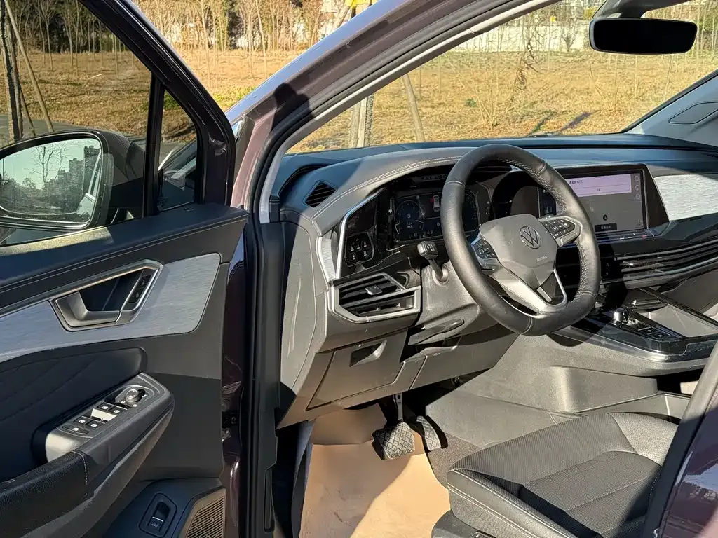 Volkswagen Talagon 2022 из CN, фото 3