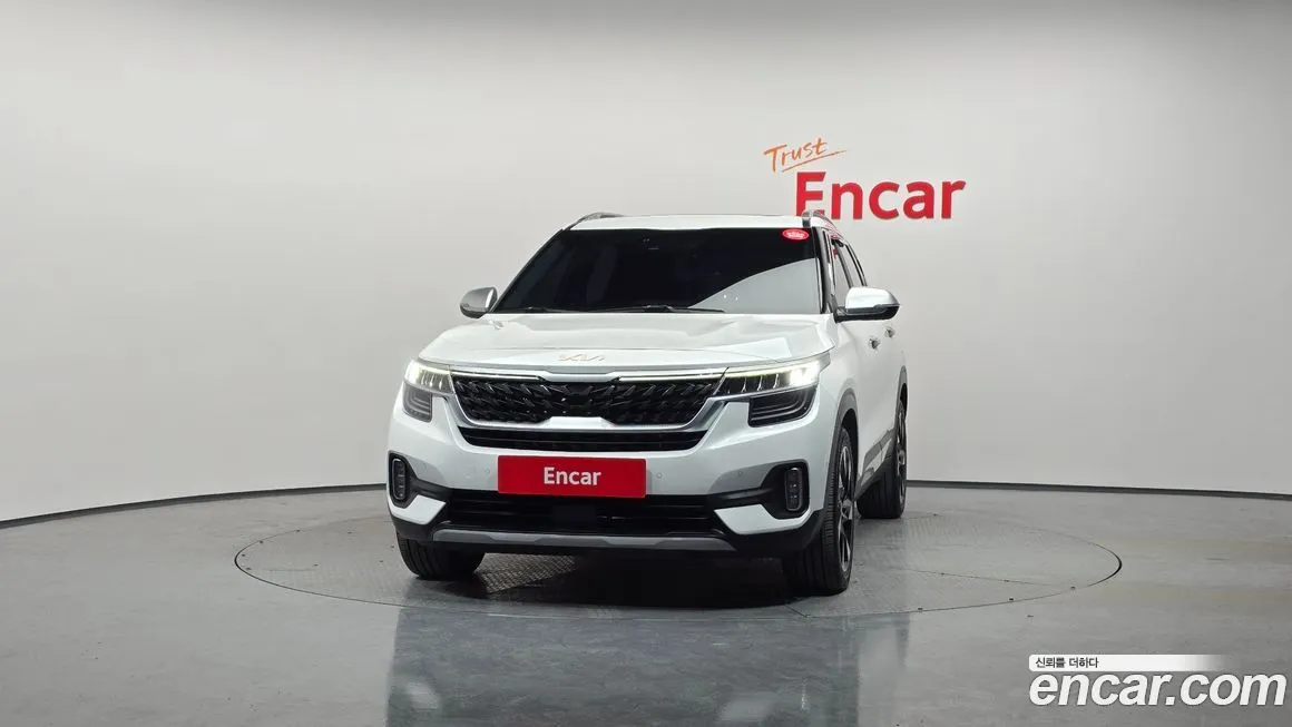 Kia Seltos — фото 3