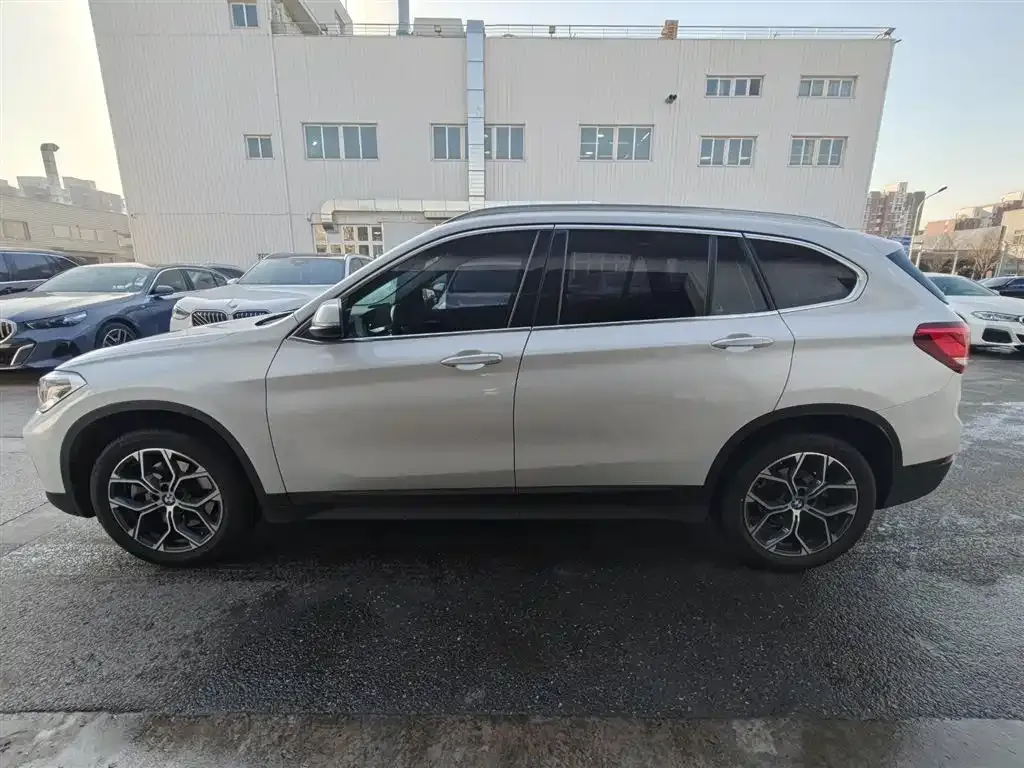 BMW X1 2023 из CN, фото 3