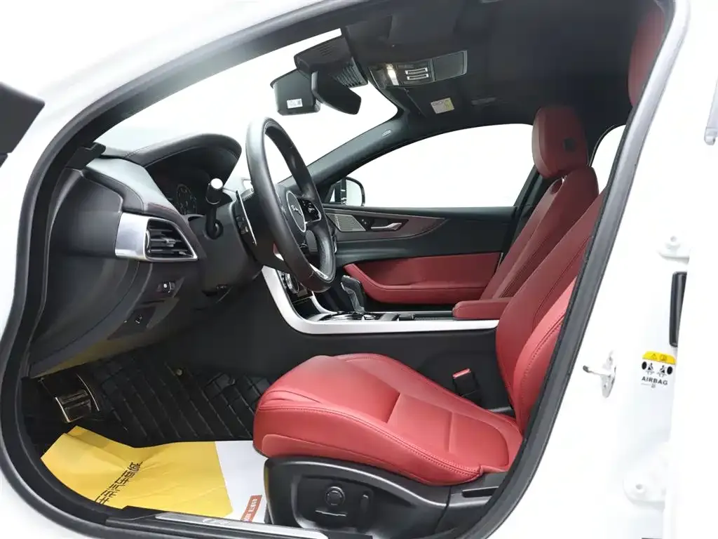 Jaguar XEL 2024 из CN, фото 9