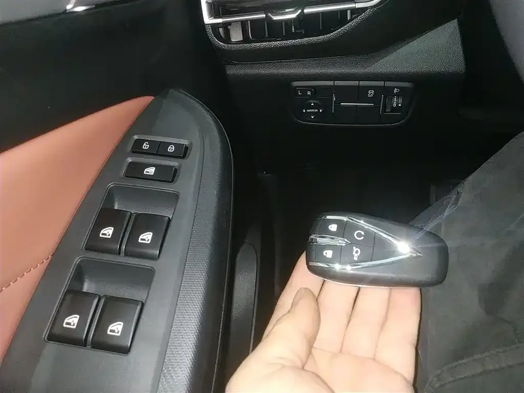 Changan Eado 2025 из CN, фото 9