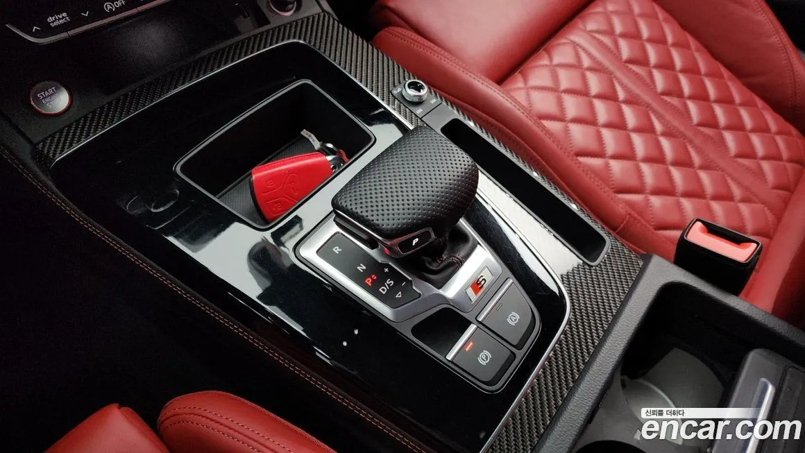 Audi SQ5 2023 из KR, фото 9