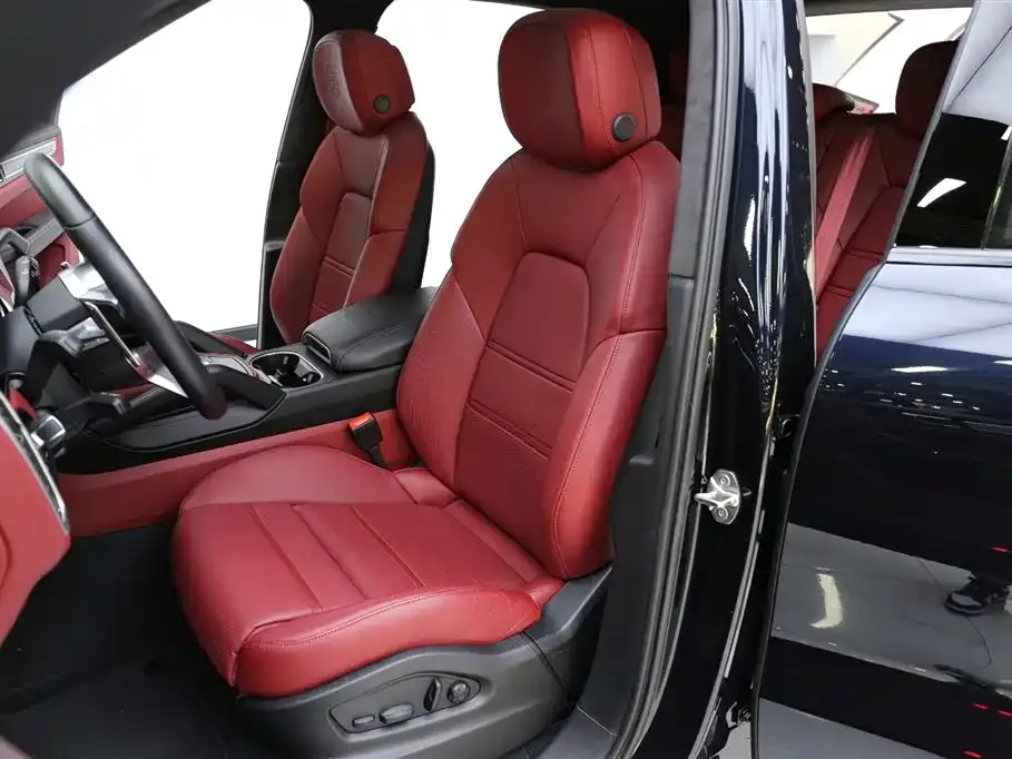 Porsche Cayenne Hybrid — фото 7
