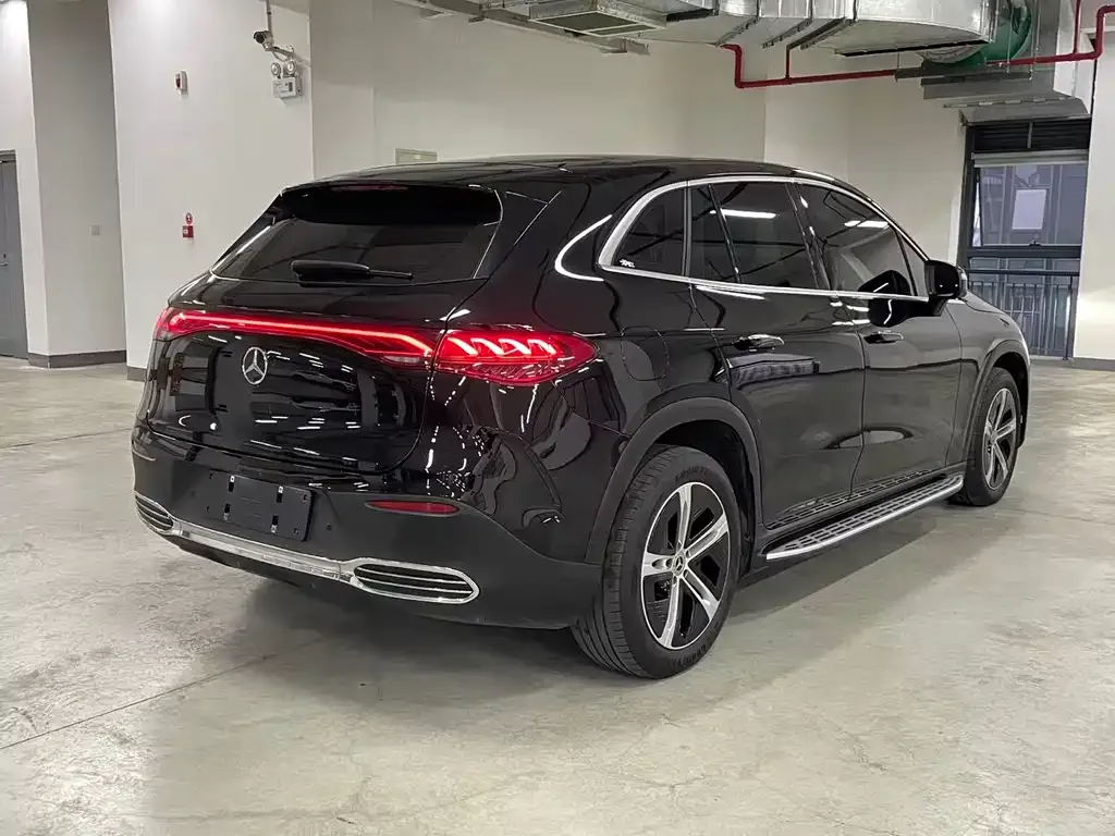 Mercedes-Benz EQE SUV 2023 из CN, фото 10