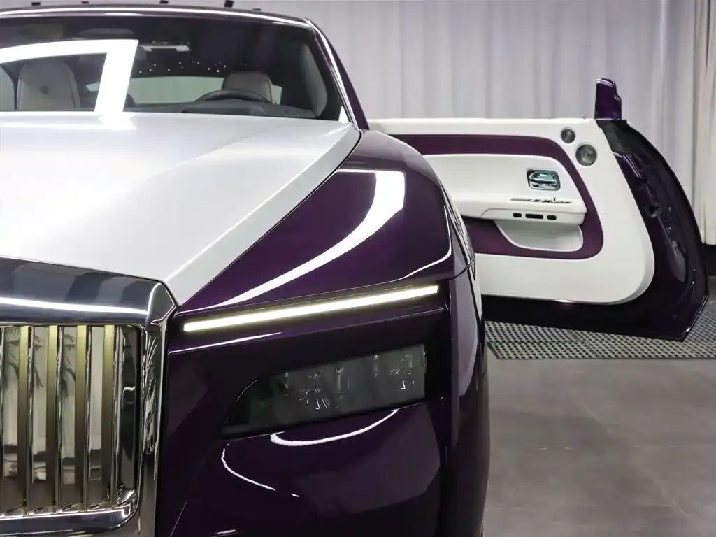 Rolls-Royce Phantom 2024 из CN, фото 9