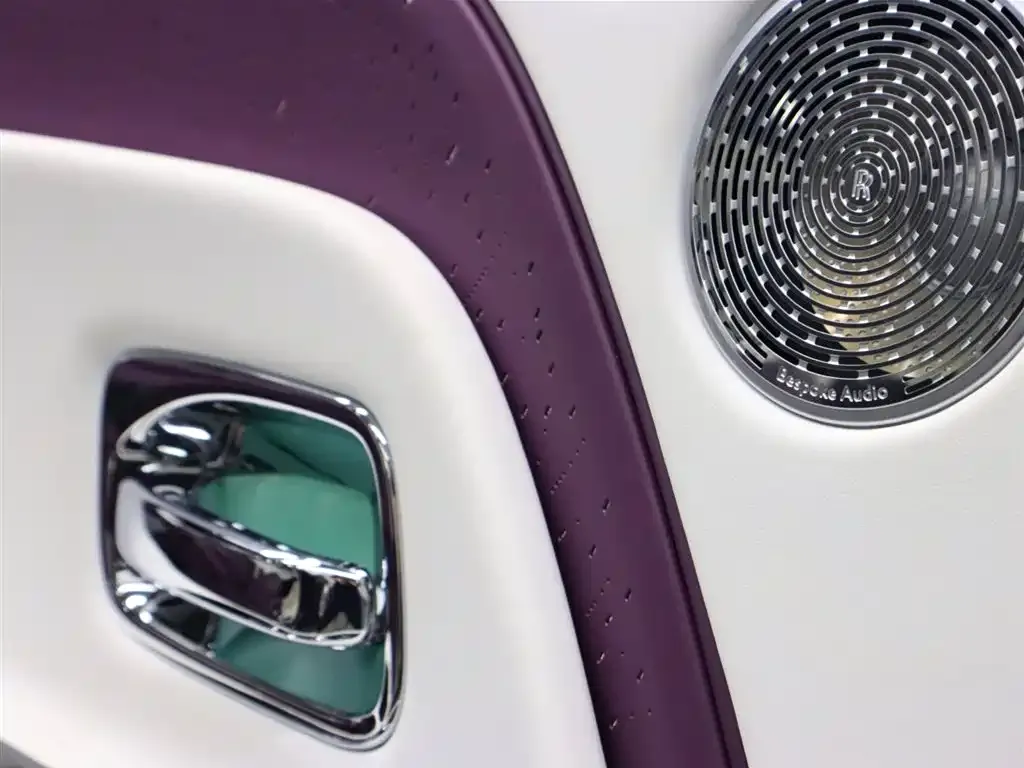 Rolls-Royce Phantom 2024 из CN, фото 3