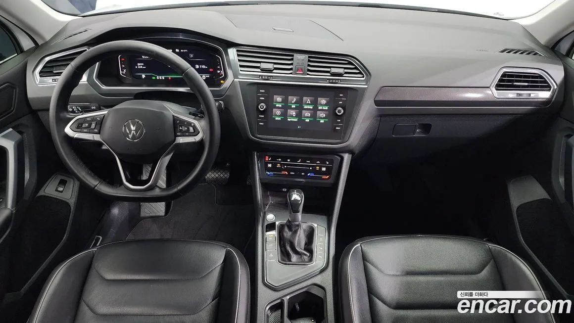 Volkswagen Tiguan — фото 3