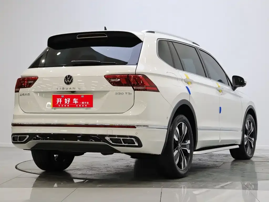 Volkswagen Tiguan L — фото 6