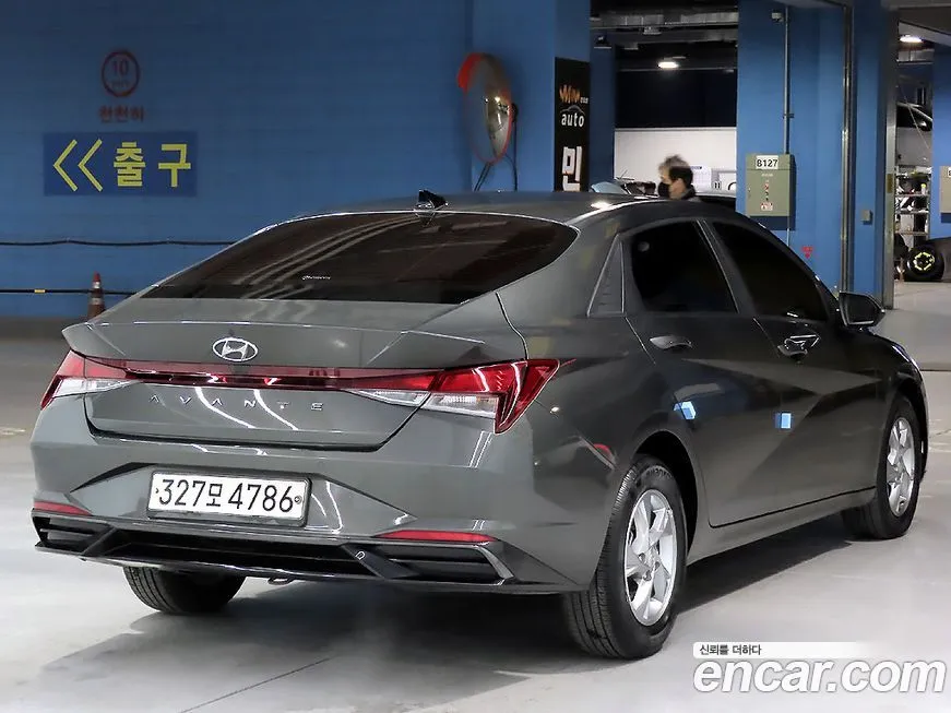 Hyundai AVANTE 2021 из KR, фото 10